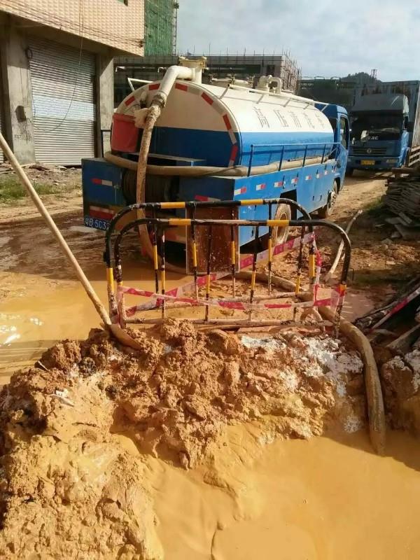 青松乡工地淤泥清淤