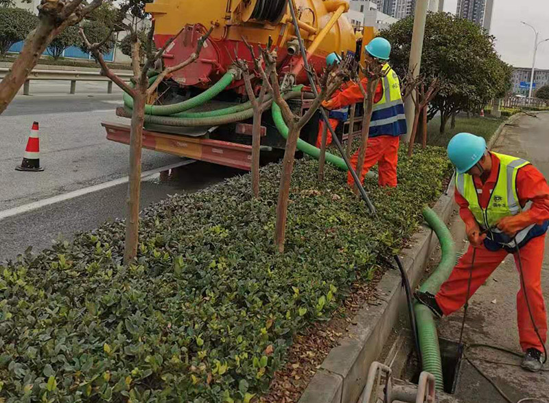 青松乡市政管道清淤